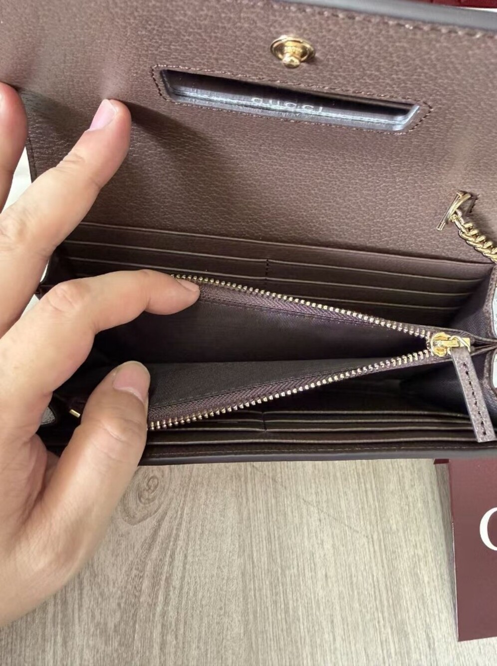 Gucci Beige GG Supreme Ophidia wallet on chain - Picture 12 of 16